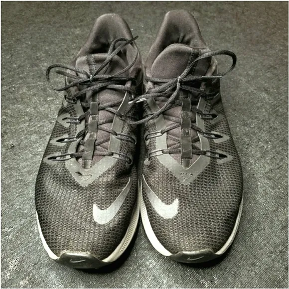 27) NIKE Men's Quest Running Shoe 👟Size: 11.5