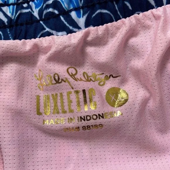 Lilly Pulitzer Luxletic Ocean Trail Shorts Low Tide Navy Sails &amp; Stripes size XL